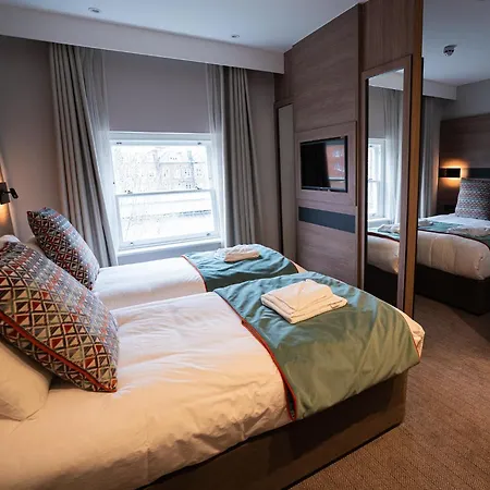 Merit Kensington 4*