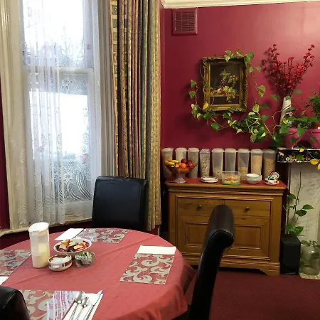 Guest house St. James's 3*