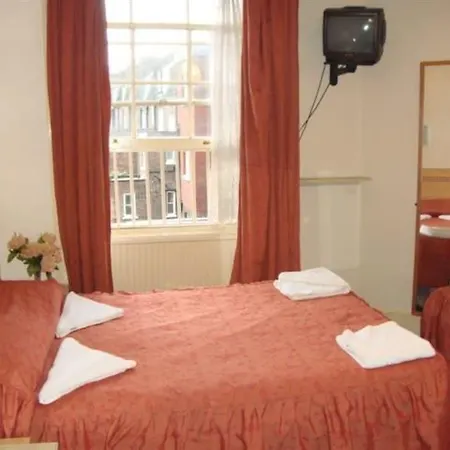 Konukevi Grenville House 2*