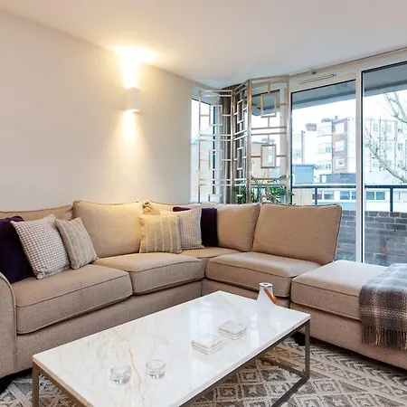 Veeve - Calming Belsize Park Retreat Apartment London