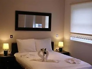 West End Lane Ii Aparthotel 3*