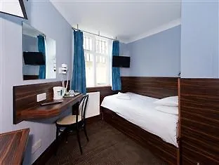 Angus Hotel London