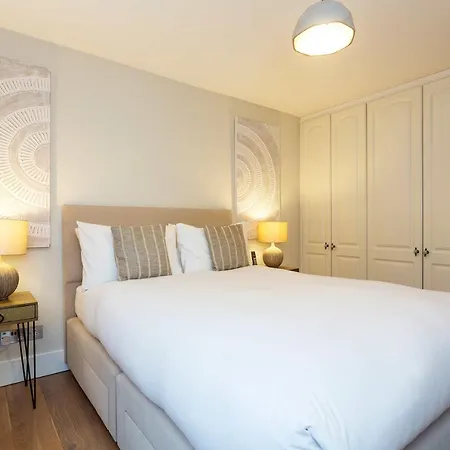 Apartment Veeve - Calming Belsize Park Retreat London