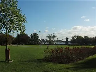 Lamington - Hammersmith ロンドン
