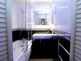 호텔 로데스 런던