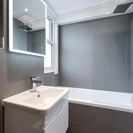 Apartment Parkside London