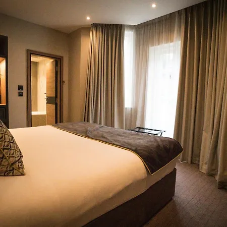 Merit Kensington Hotel London
