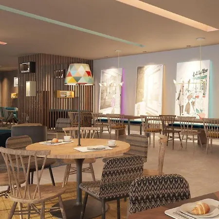 Hampton By Hilton Ealing 4*