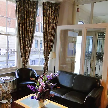 Hallam Hotel