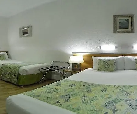 Hotel Falcon 3*