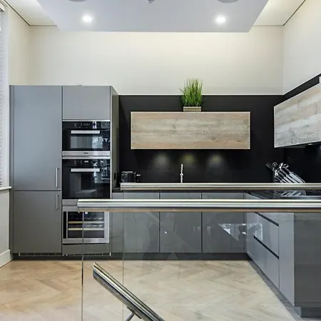 Apartment Luxurious 3 Bed Apt Westbourne Park Villas Sk *