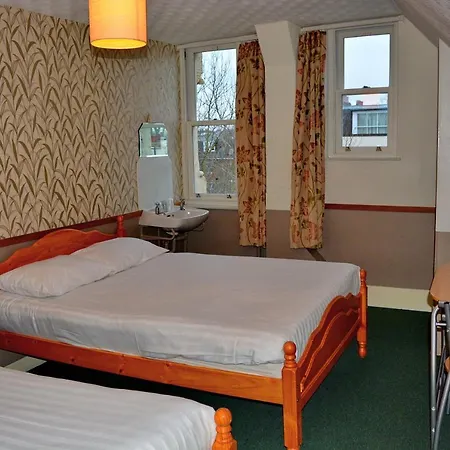 Apart-hotel Visitors