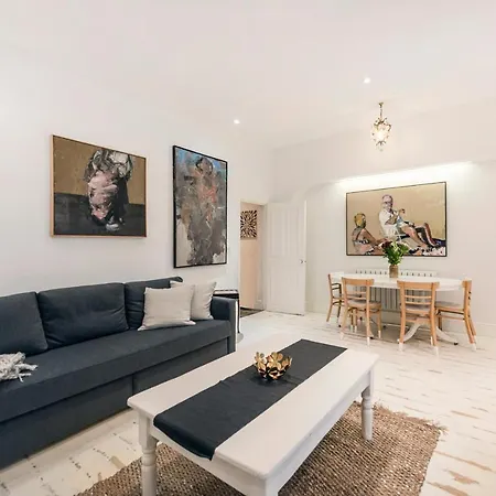 Cs Notting Hill London