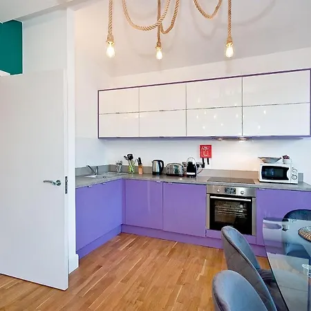 Holiday home Mulberry Flat 4 - Two Bedroom 2nd Floor By Living London