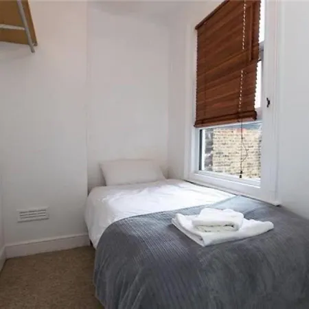 Apartment Premier Contractors North *