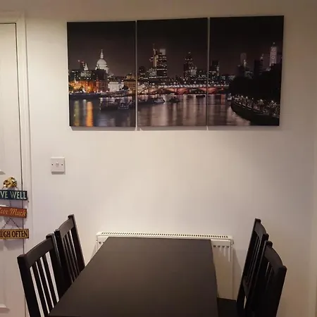 Premier Contractors North Apartment London