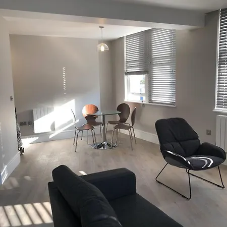 Edgware Road Luxury Serviced Apartment