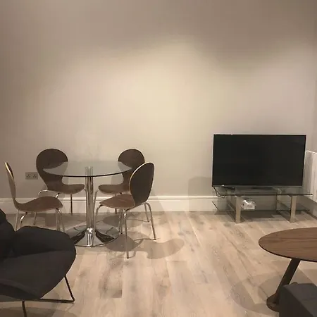 Edgware Road Luxury Serviced Apartment