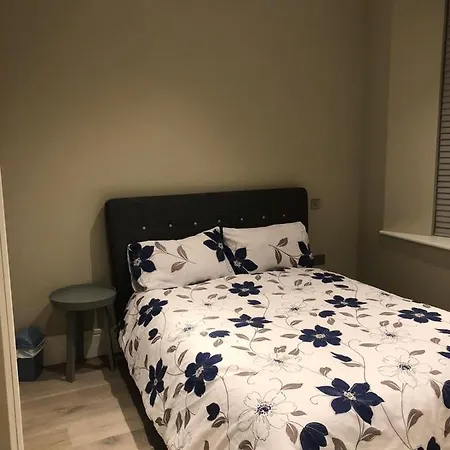 Edgware Road Luxury Serviced *