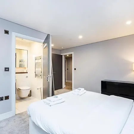 Luxurious 3 Bed Apt Westbourne Park Villas Sk *
