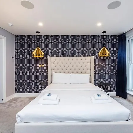 Luxurious 3 Bed Apt Westbourne Park Villas Sk Apartment London