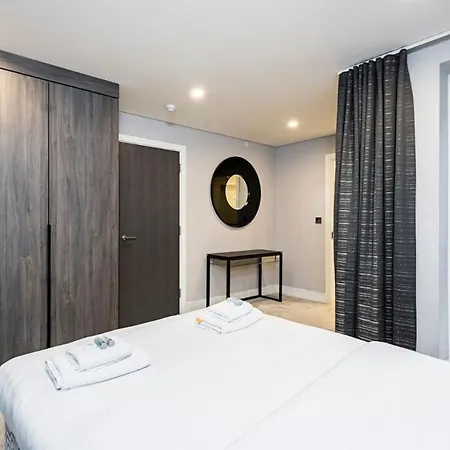 Luxurious 3 Bed Apt Westbourne Park Villas Sk * London
