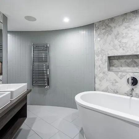 Luxurious 3 Bed Apt Westbourne Park Villas Sk Apartment *