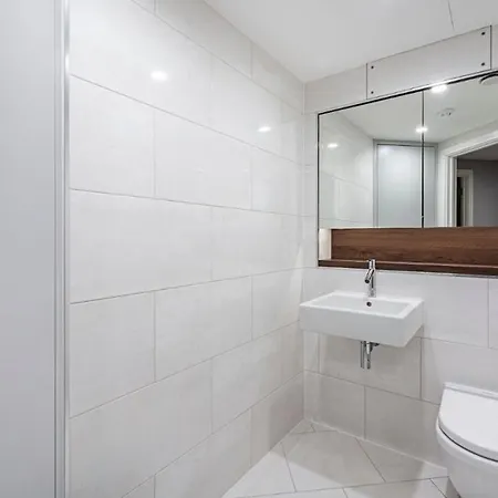 Apartment Luxurious 3 Bed Apt Westbourne Park Villas Sk London