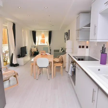 Apartment Wharf - Macarena London