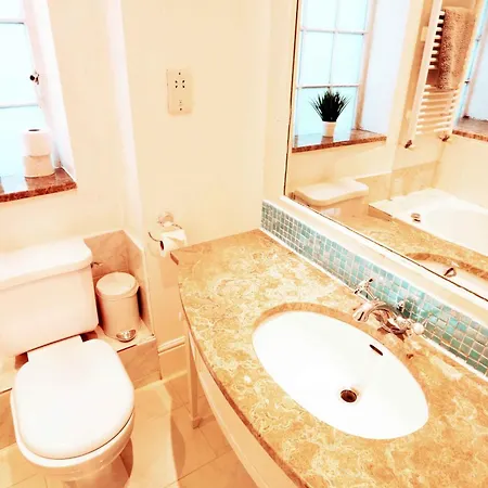 Apartment Piccadilly Circus Suites London