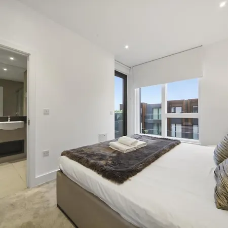 Stylish Near Central Free Wifi Apartment