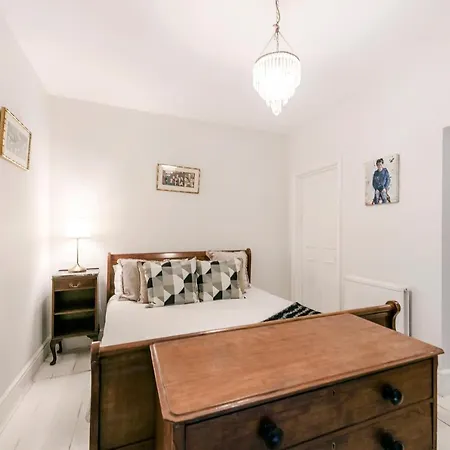 Cs Notting Hill