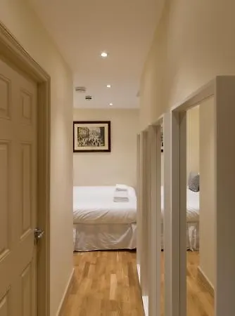 The Paramount 3* Londra