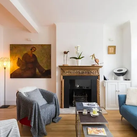 Holiday home Fabulous 4-bed House In Fulham With Garden! London