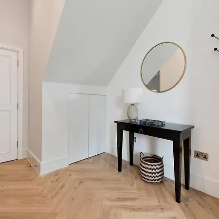 Apartment Modern, Chic 1-bed In Notting Hill *