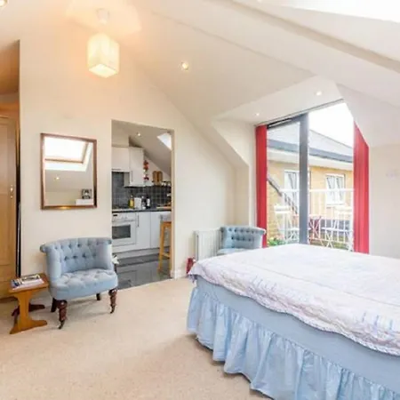 Trendy Studio, Maida Hill - Sk *