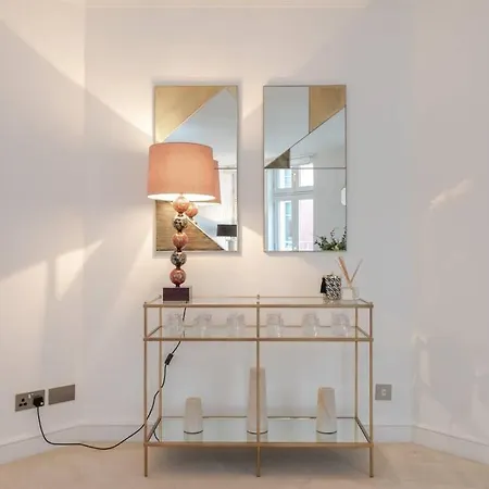 Maddox House Apartment
