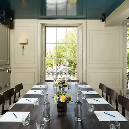 Aragon House Hotel