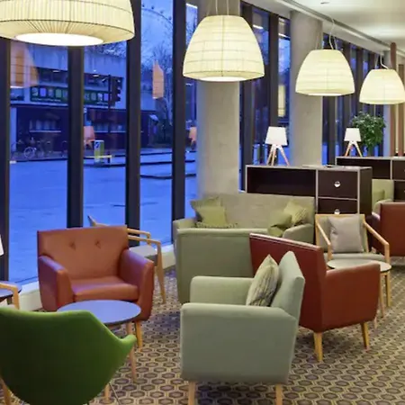 Hotel Hampton By Hilton Ealing London