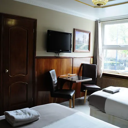 Cricklewood Otel 2*