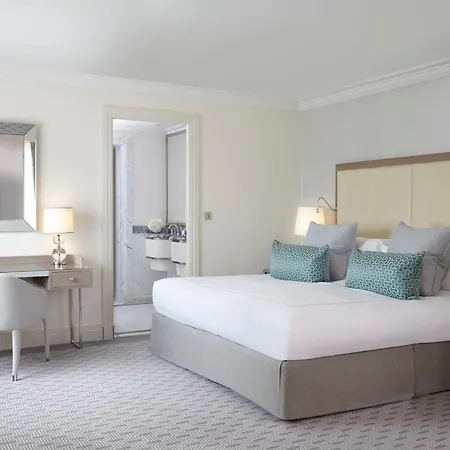 Hotel The Berkeley, Maybourne Collection 5*