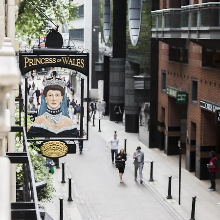 Villiers Street By Onefinestay London