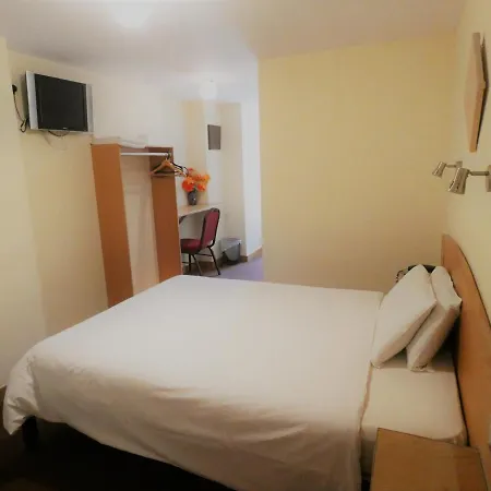 Hounslow Central Hotel 酒店 2*