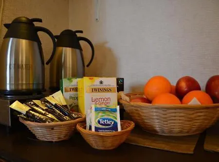 Bed & Breakfast Abbey 2*