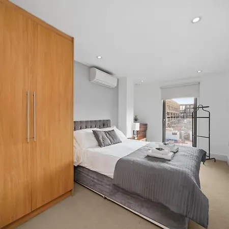 Modern In Bayswater Free Wifi & Aircon By Aparts