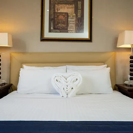 The Clarendon 3* Blackheath