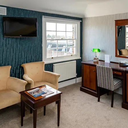 Hotel The Clarendon