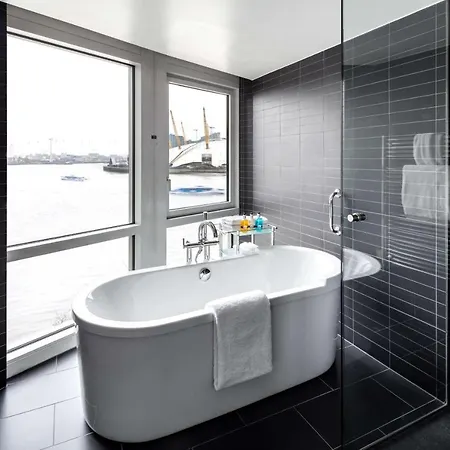 Hotel Radisson Blu Hotel, Canary Wharf East London