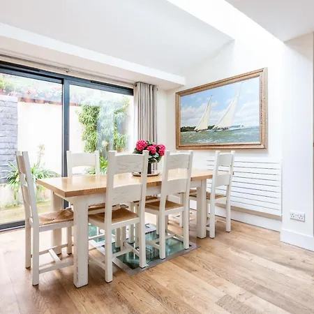 Donne Place By Onefinestay