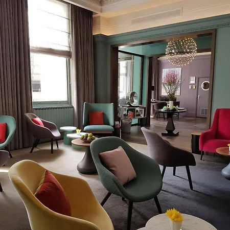 Signature Townhouse Hyde Park Hotel 4*